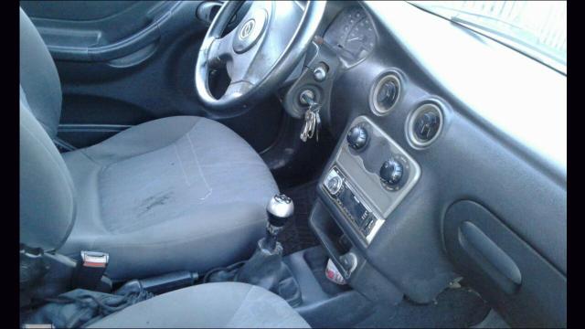 Vendo ou Troco Celta Life - Foto 3