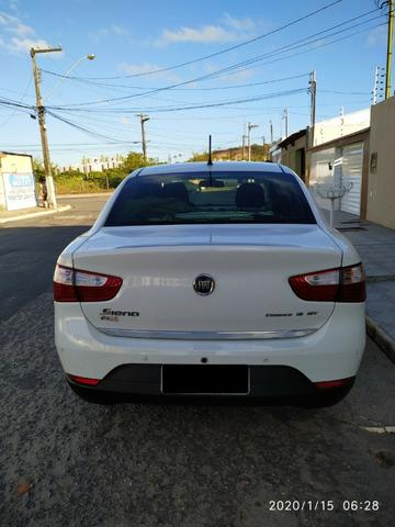 Fiat Grand Siena 1.6 16v Essence Manual FLEX 2015 - Foto 13