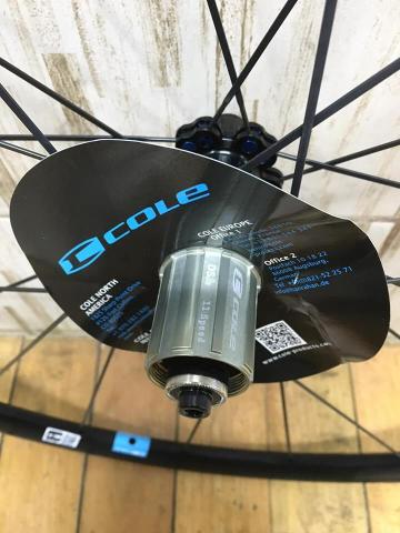 Par rodas importada Cole C27 - Foto 4