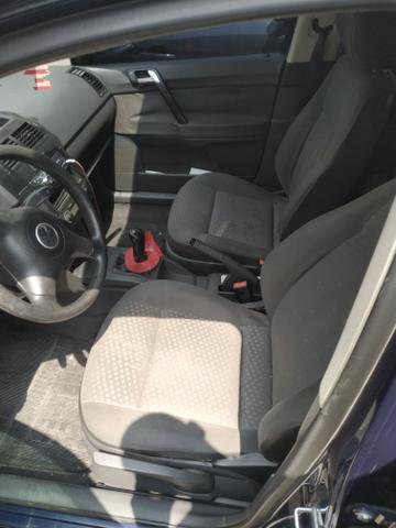 Vendo Polo hatch 1.6 2005 - Foto 8