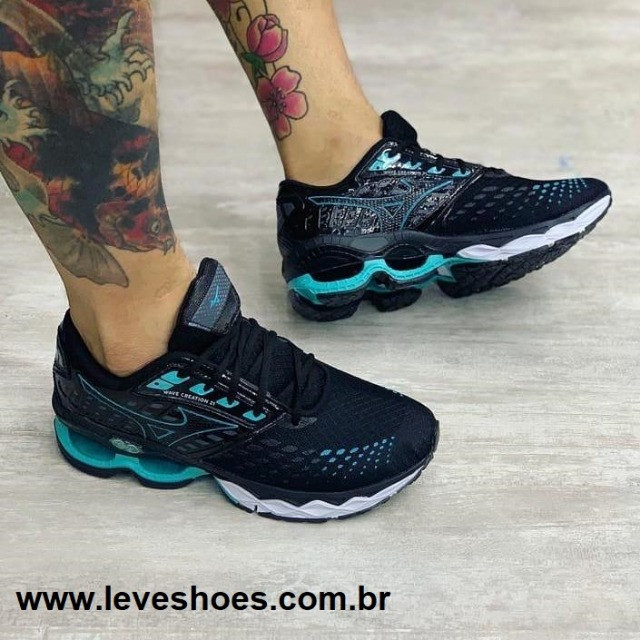 tenis mizuno atacado