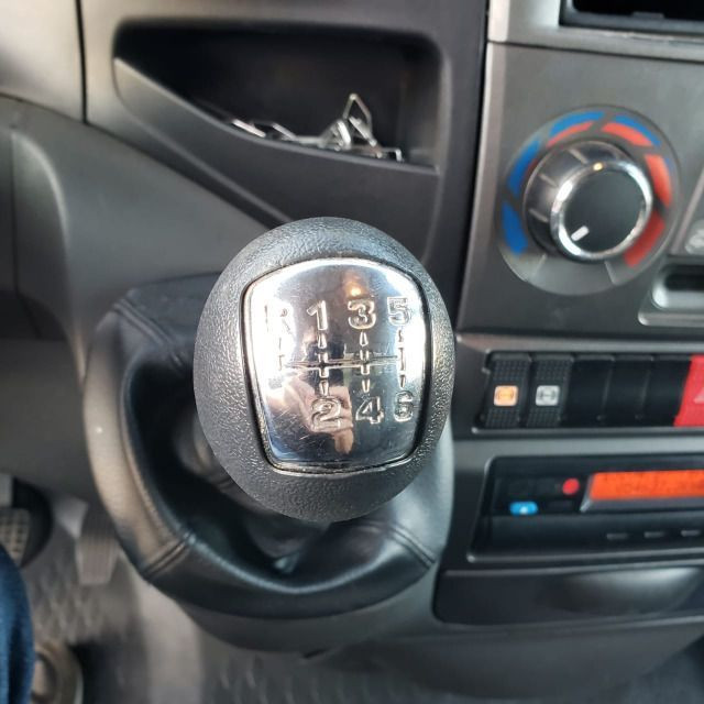 Iveco Daily 3/4 Baú 2014 - Foto 8