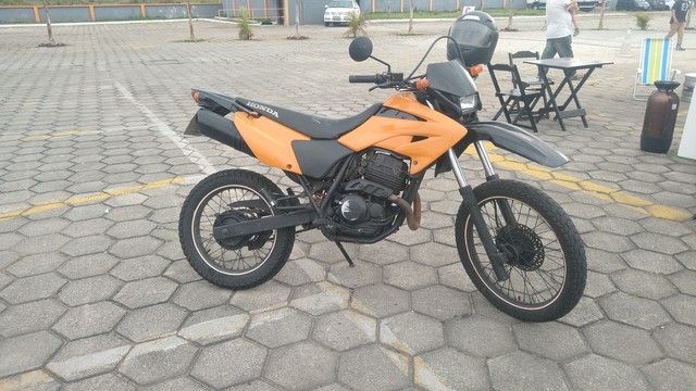 HONDA TORNADO