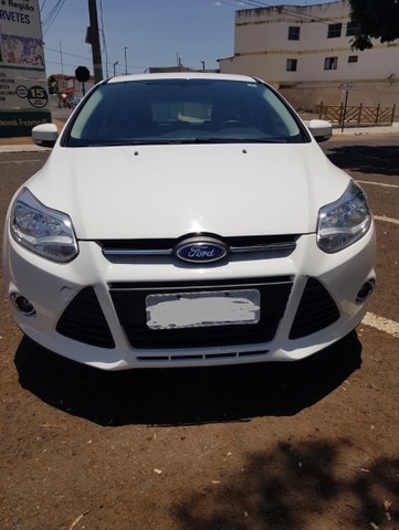 OPORTUNIDADE !! FORD FOCUS SE PLUS 2.0 AUTOMÁTICO