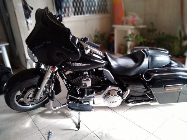 HARLEY DAVIDSON STREET GLIDE 2012 43 MIL KM