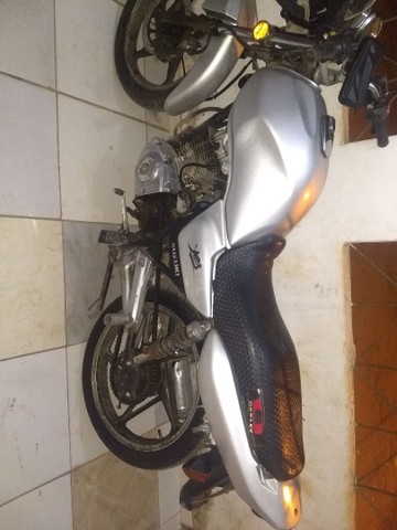 SUZUKI 3000