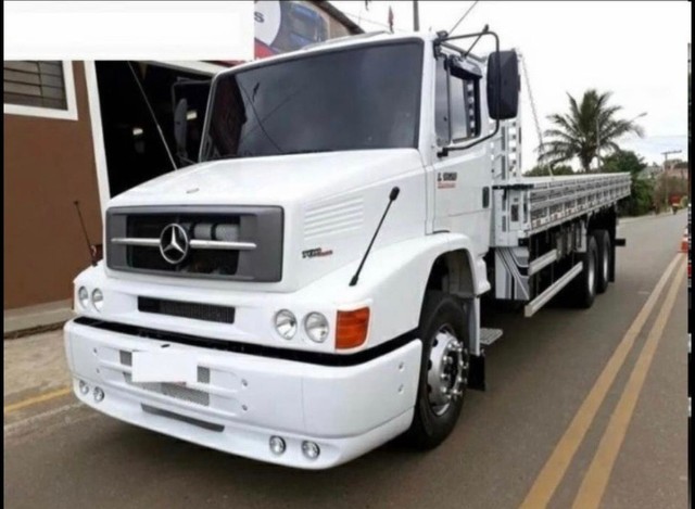 CAMINHÃO 1620 BRANCO