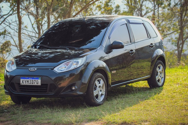 FIESTA 1.6 COMPLETO