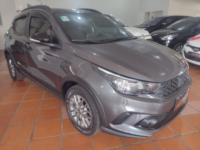 FIAT ARGO TREKKING 1.8 AT FLEX AUTOMÁTICO