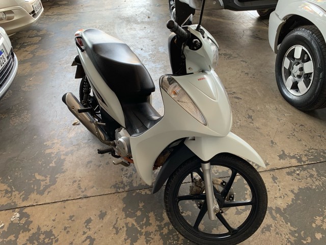 HONDA BIZ 125 EX 2015