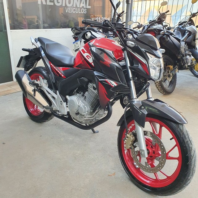 HONDA CB TWISTER 250 ANO 2020 BAIXA KM !!! BR - BR -