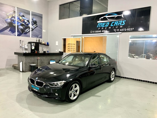 BMW 320 2015 INTERIOR CARAMELO APENAS 72 MIL KM