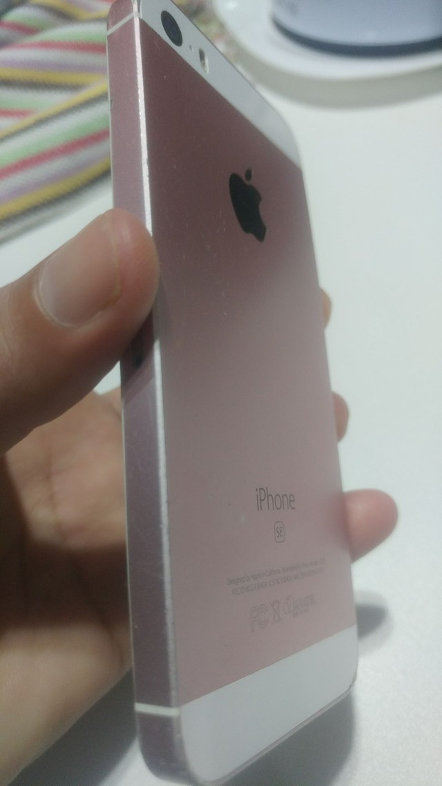 iphone se rose gold olx