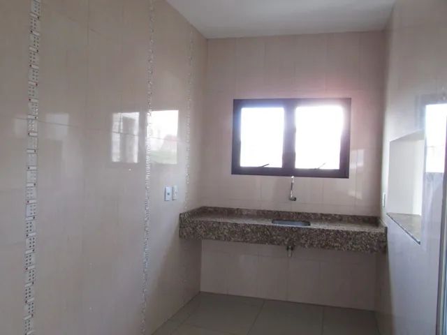 Comercial para alugar por R$ 4900.00, 300.00 m2 - CENTRO - PONTA GROSSA/PR - Foto 6