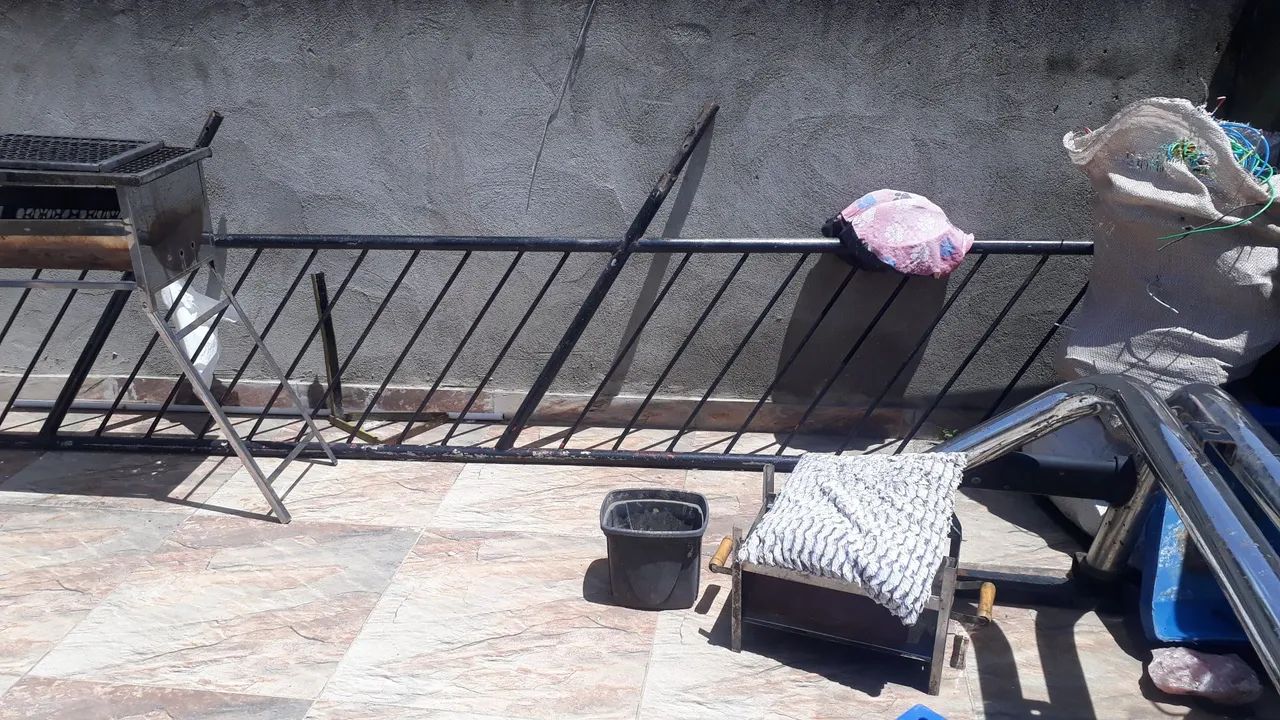 Portasnpias e janelas e vitros de alumínio  - Foto 2