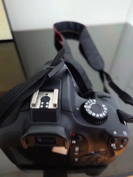 Câmera Digital Canon Eos Preto 18.0mp - 4000d | 18-55mm - Foto 4