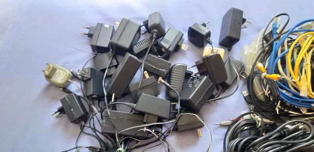 Cabos e fontes diversas, para eletrônica e informática, novos e seminovos, a p - Foto 2