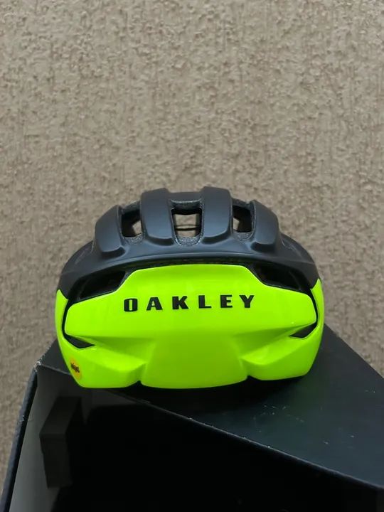 Capacete ciclismo Oakley aro 3 - Foto 4