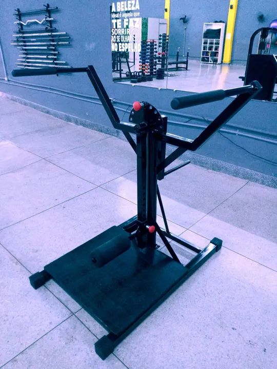 Apolete (glúteos coxas pernas)