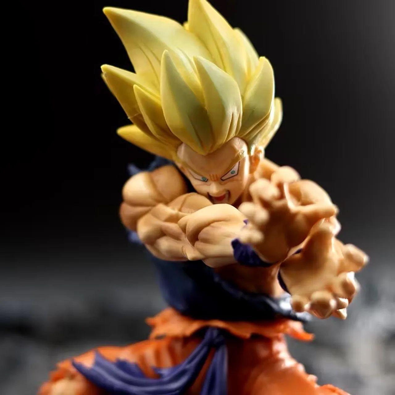 Boneco Goku Dragon Ball Z - Edição Limitada - Foto 4