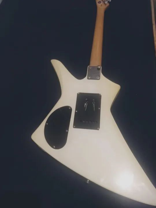 Guitarra Tagima Explorer Leia o Anúncio! - Foto 5