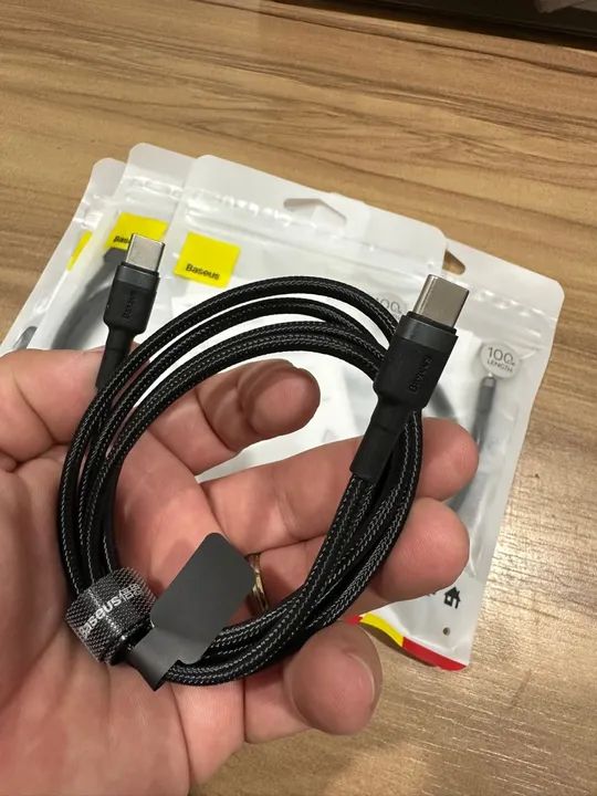 Cabo USB-C - USB-C Baseus  Para iPhone 15 e 16 - Foto 2