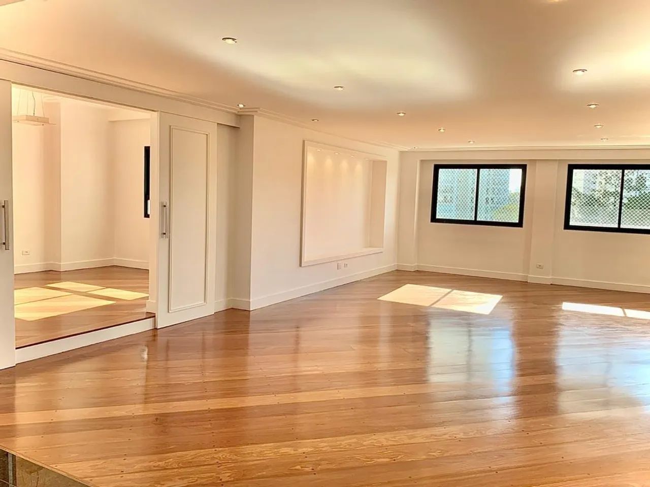 Apartamento Venda 4 Dormitórios - 370 m² Santo Amaro - Foto 2