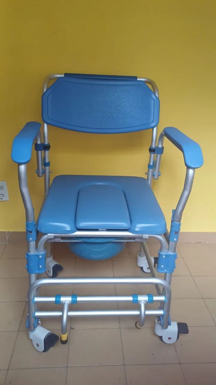 Cadeira De Banho Adulto Aluminio Dobravel 150kg D60 Dellamed