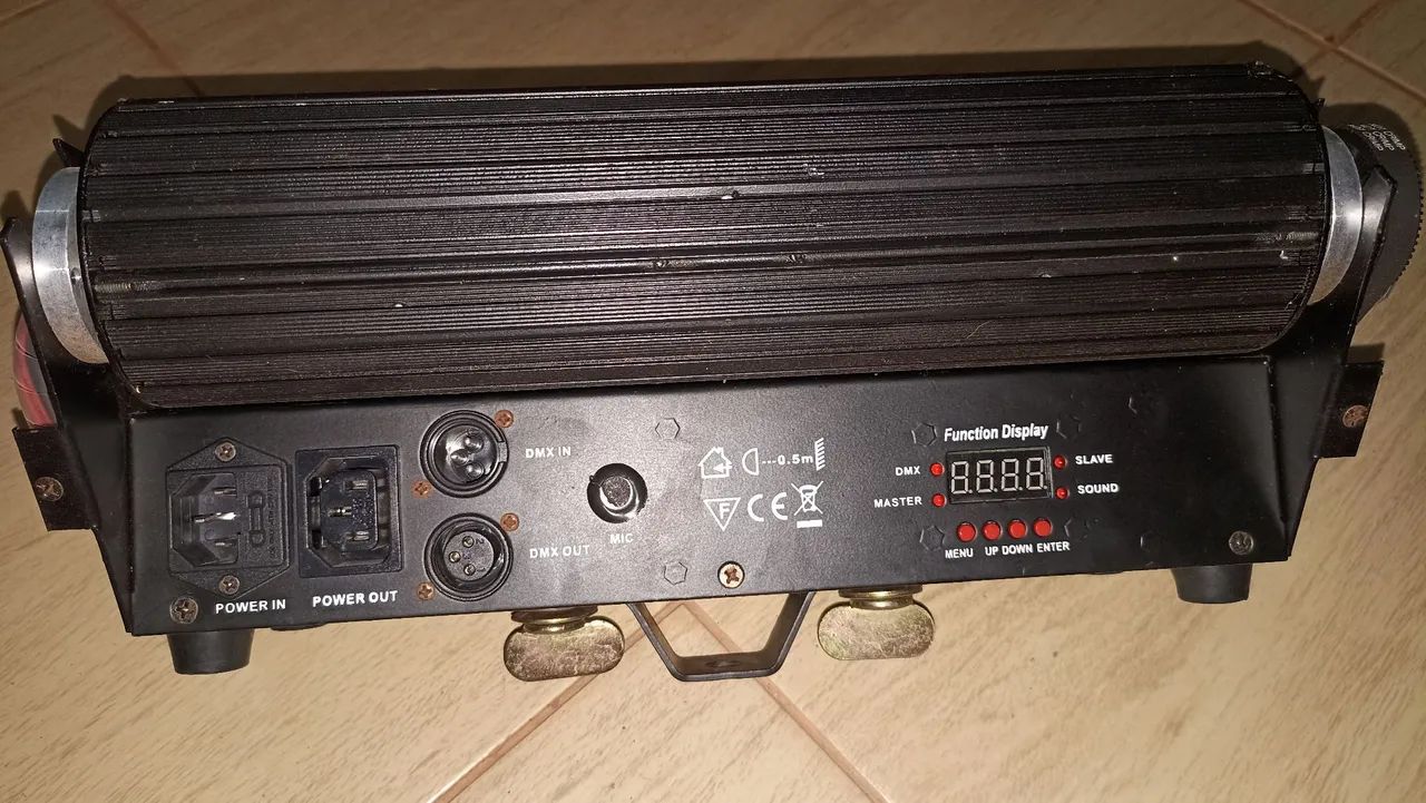 Iluminador de Palco LED DMX 800W - Usado
