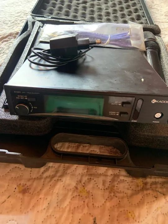 Vendo urgente!!! Microfone Kadosh K1201 - Sem fio - Foto 2