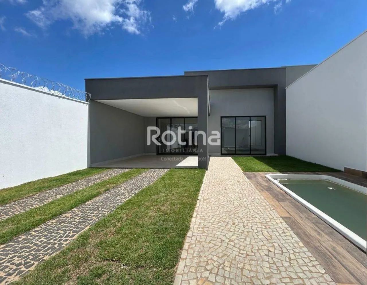 Casa à venda, 4 quartos, Novo Mundo - Uberlândia/MG - Rotina Imobiliária