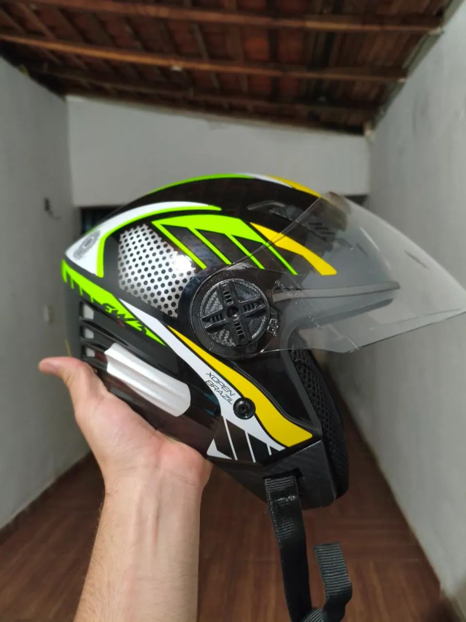 Capacete fw3 aberto