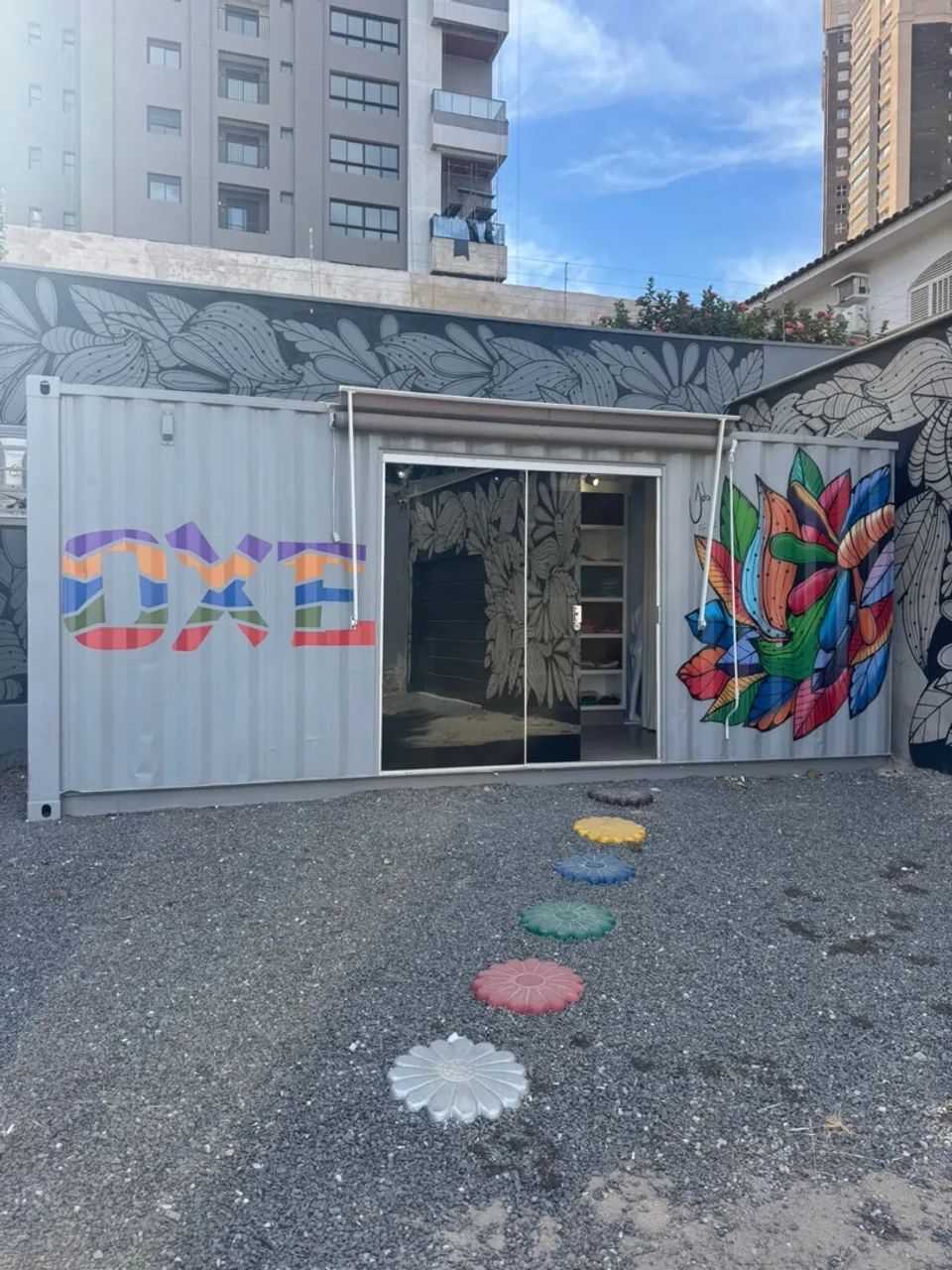 Container Comercial Personalizado