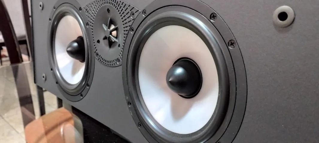 Caixa Central Paradigm CC-370 v4 120w 8 Ohms Made in Canada - Foto 4