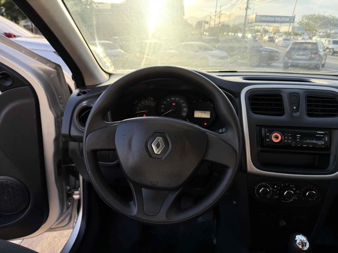 Renault Sandero Authentique Flex 1.0 12V 5P 2017 - Foto 13