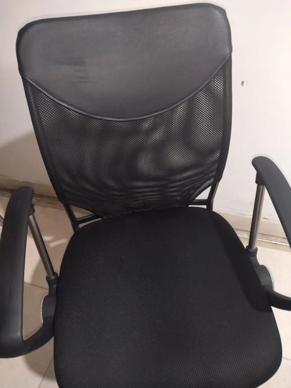 Cadeira com rodinhas escritório - Foto 2