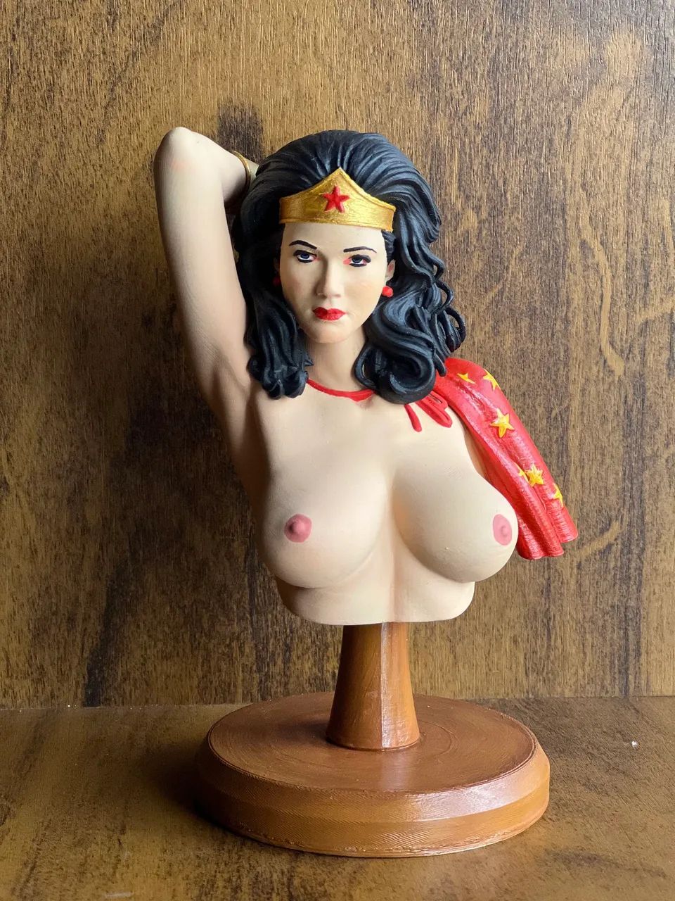 Action figure mulher maravilha