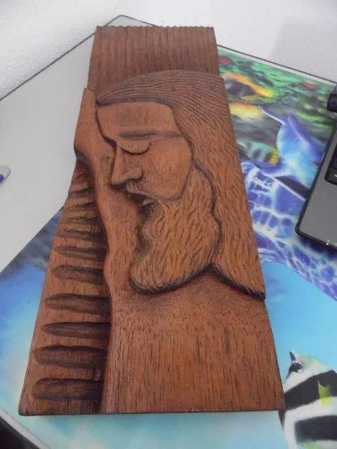 Quadro escupido Jesus 55x20 