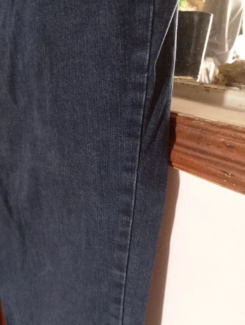 EXCELENTE QUALIDADE E ESTADO DE JEANS USADO POUQUÍSSIMAS VEZES  - Foto 5