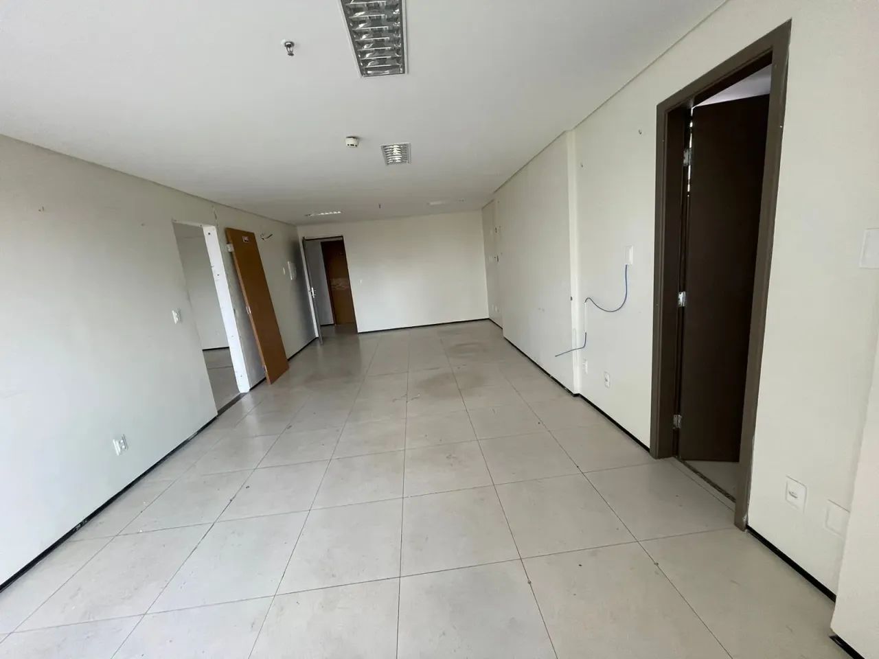 LAS - Sala comercial no The Office Tower - Foto 4