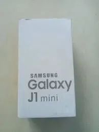 Caixa original com manual do Samsung J1 mini - Foto 5