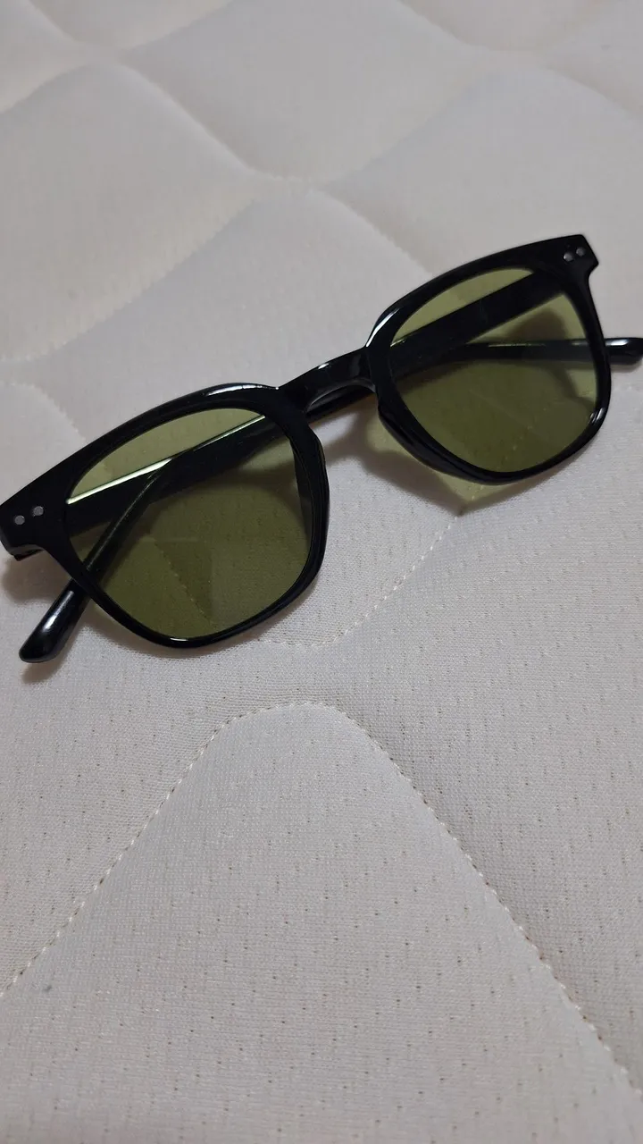 Óculos de Sol Dk com Lentes Verdes