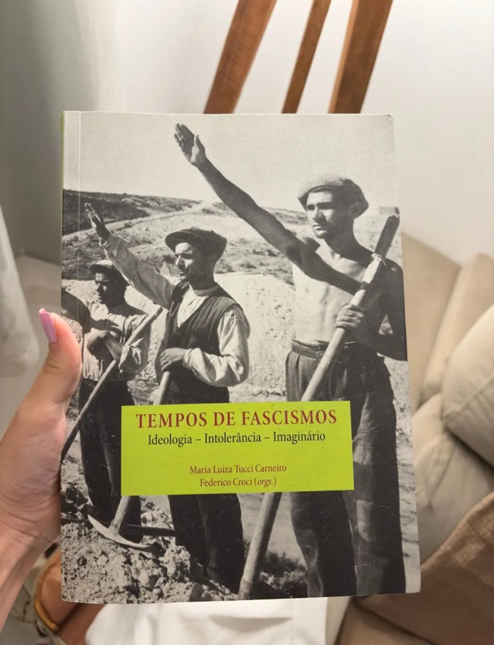 Livro Tempos de Fascismos