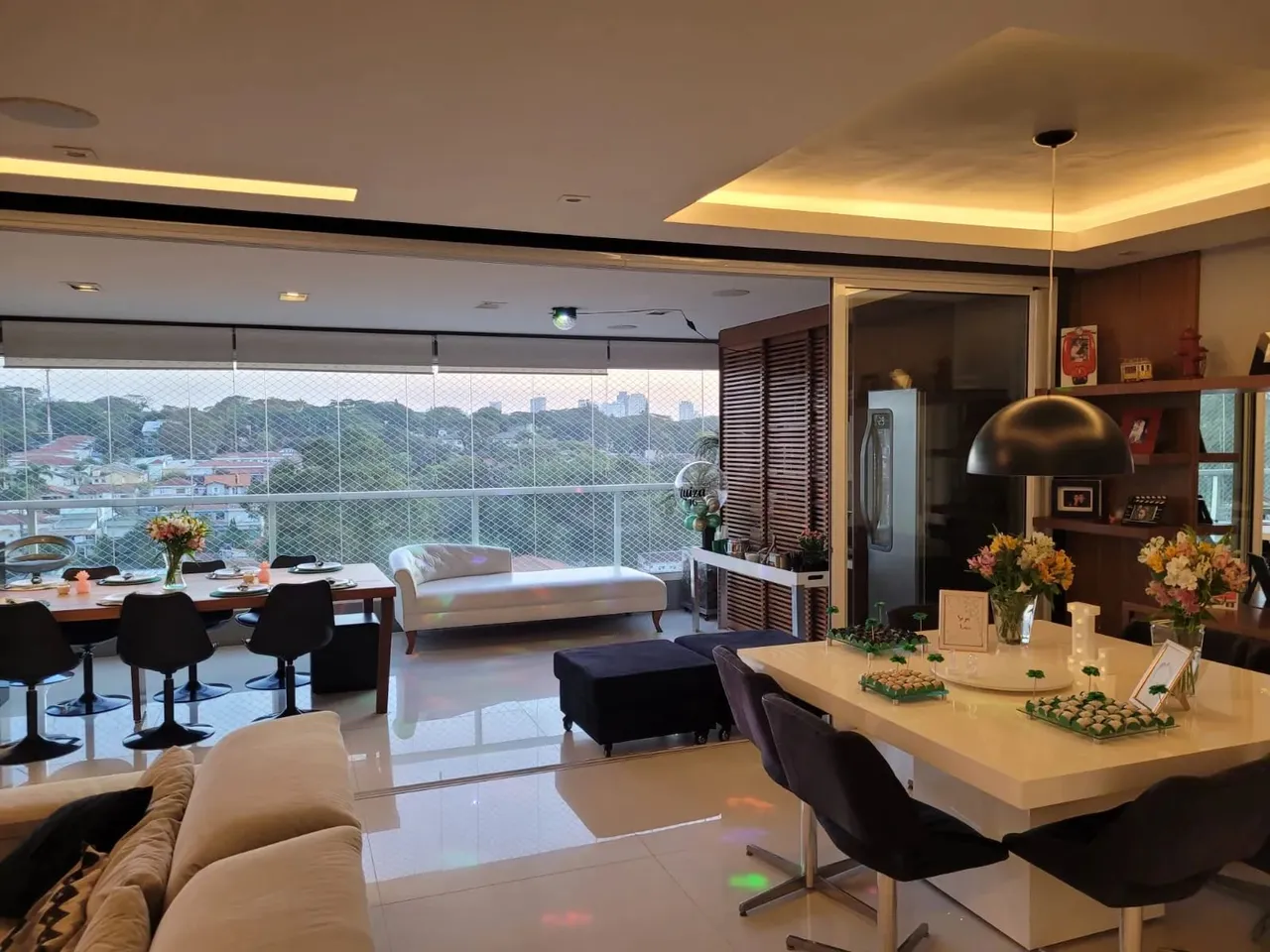 apartamento para alugar no campo belo, mobiliado, vista para o verde infinita, 3 garagens,