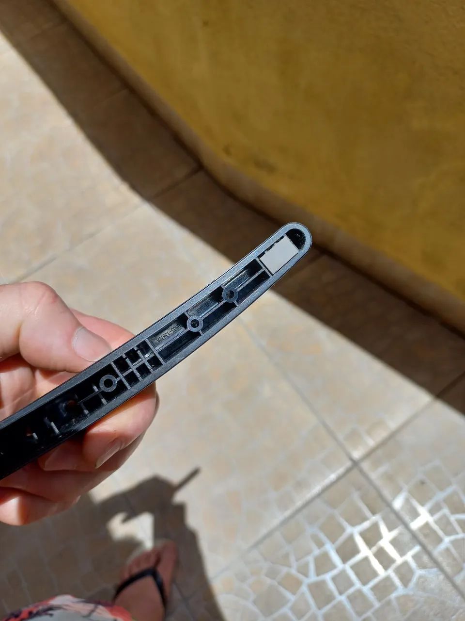 Pezinhos para TVs Samsung 32J4000. - Foto 4