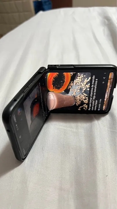 Moto Razr Plus - mais duas capas 256 Gb novíssimo