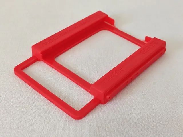 Lote com 8 Adaptadores / Suportes Para HD / SSD 2.5" para Baia 3.5" - Foto 3