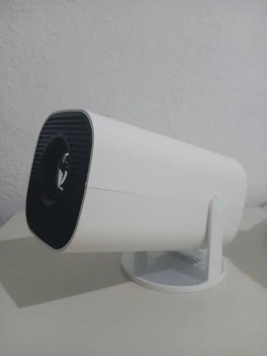 Projetor Portátil com smart - Foto 3