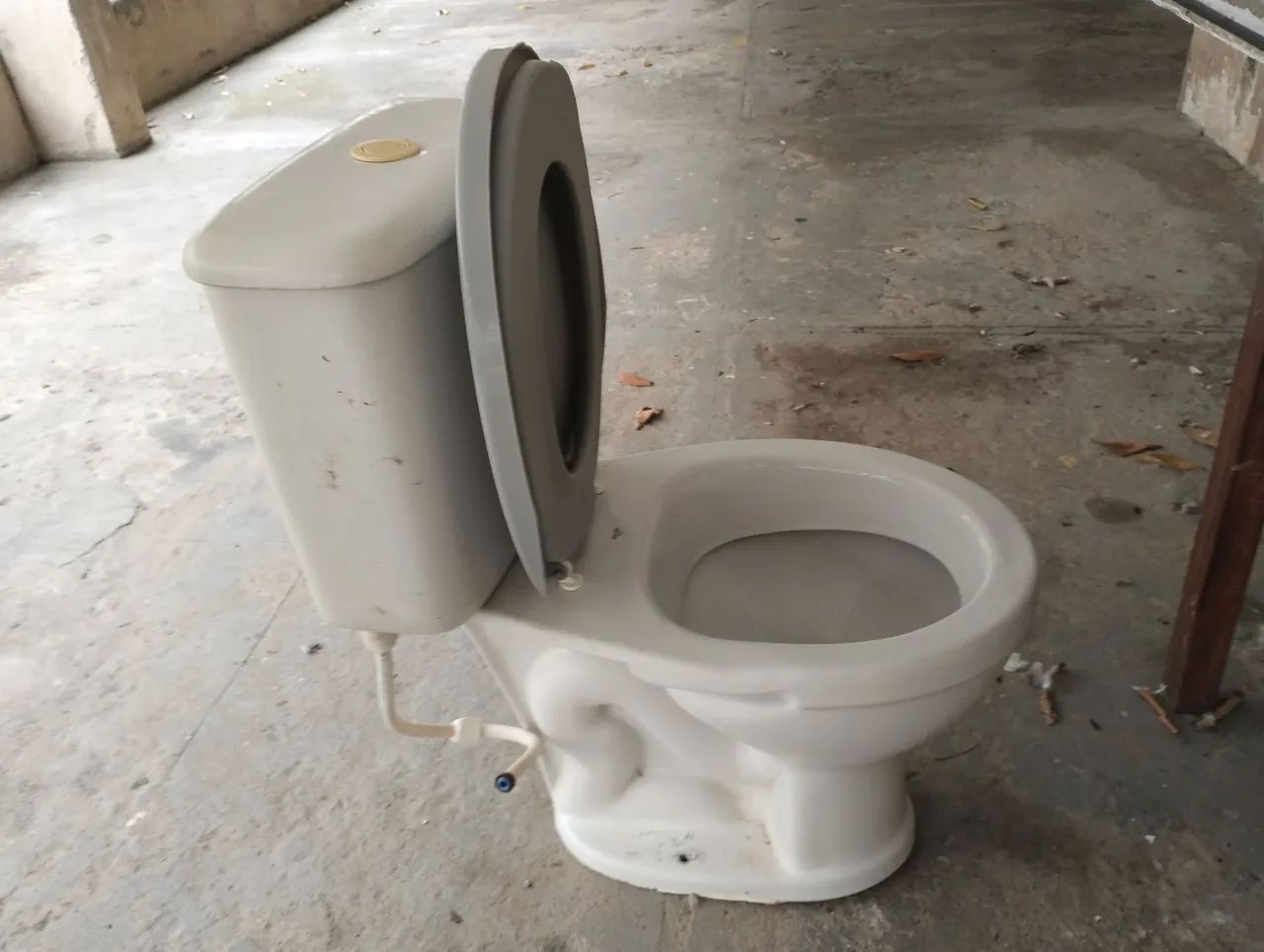 Vaso sanitário caixa acoplada usado