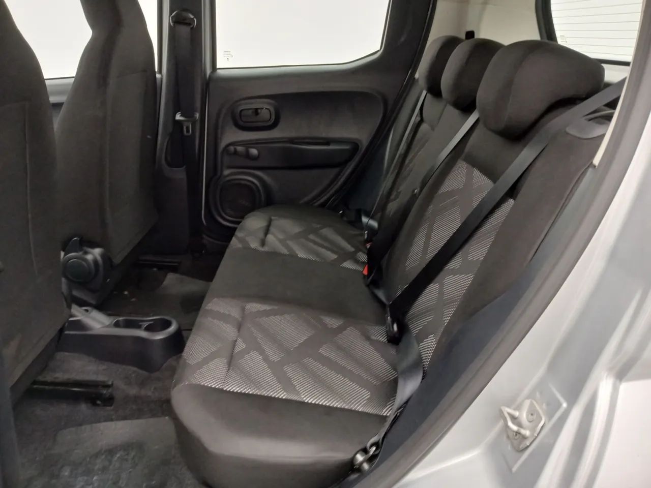 Fiat Mobi LIKE 1.0 Fire Flex 5p., foto 17 de 18